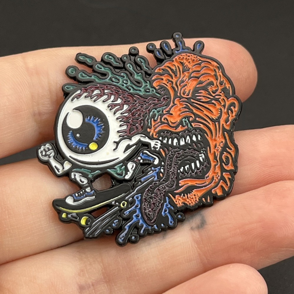 Zombie‎ Head Eyeball On A Skateboard Lapel Hat Pin